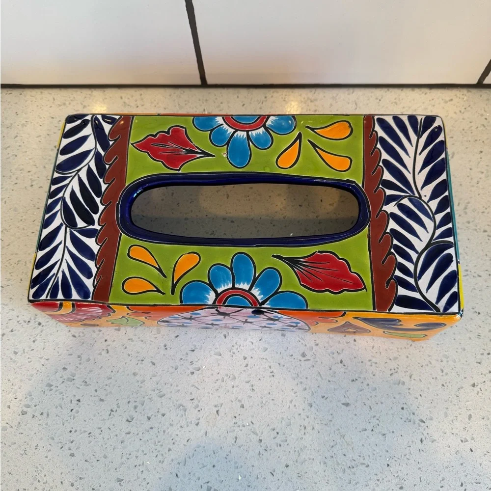 Hand-Painted Mexican Talavera Style Ceramic Tissue Box Cover | EUC